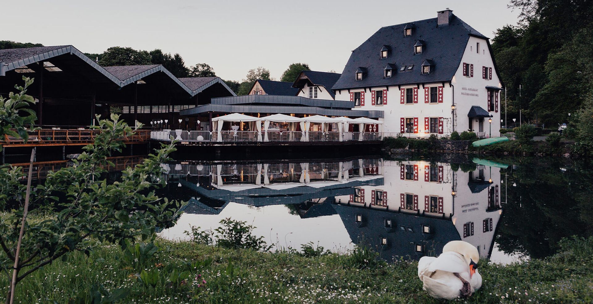 Malteser Komturei / Hotel / Restaurant / Café - Bergisch Gladbach